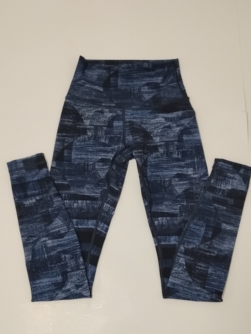 Lululemon Wunder Under HR Tights 28"